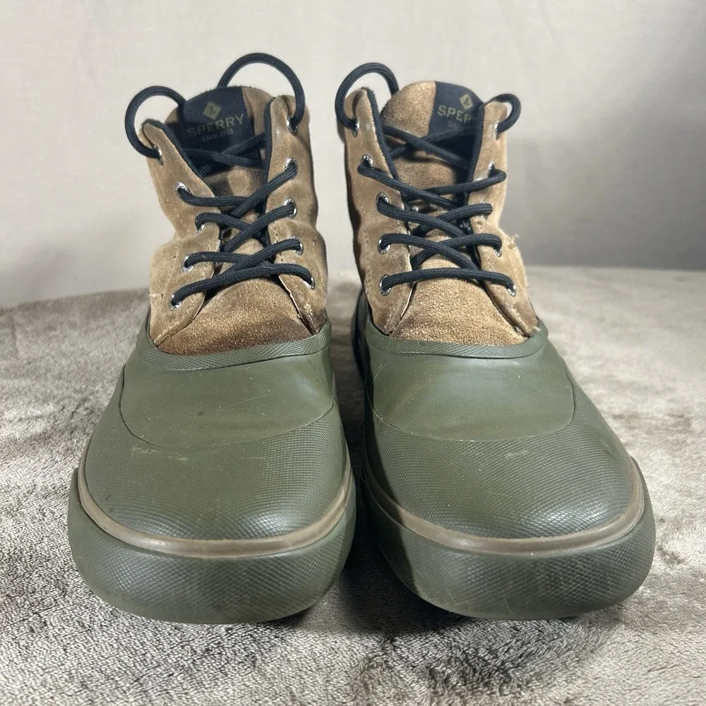 Sperry Avenue Duck Boots Men's Size 10.5 M Olive Green Brown Suede STS16497